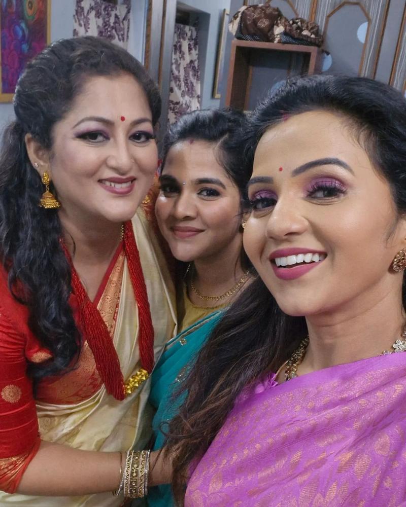 nenjathai-killathe-serial-photos